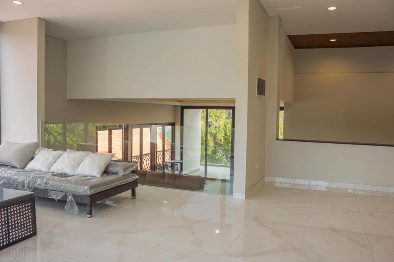 Villa Dago Pakar Bandung Exterior foto